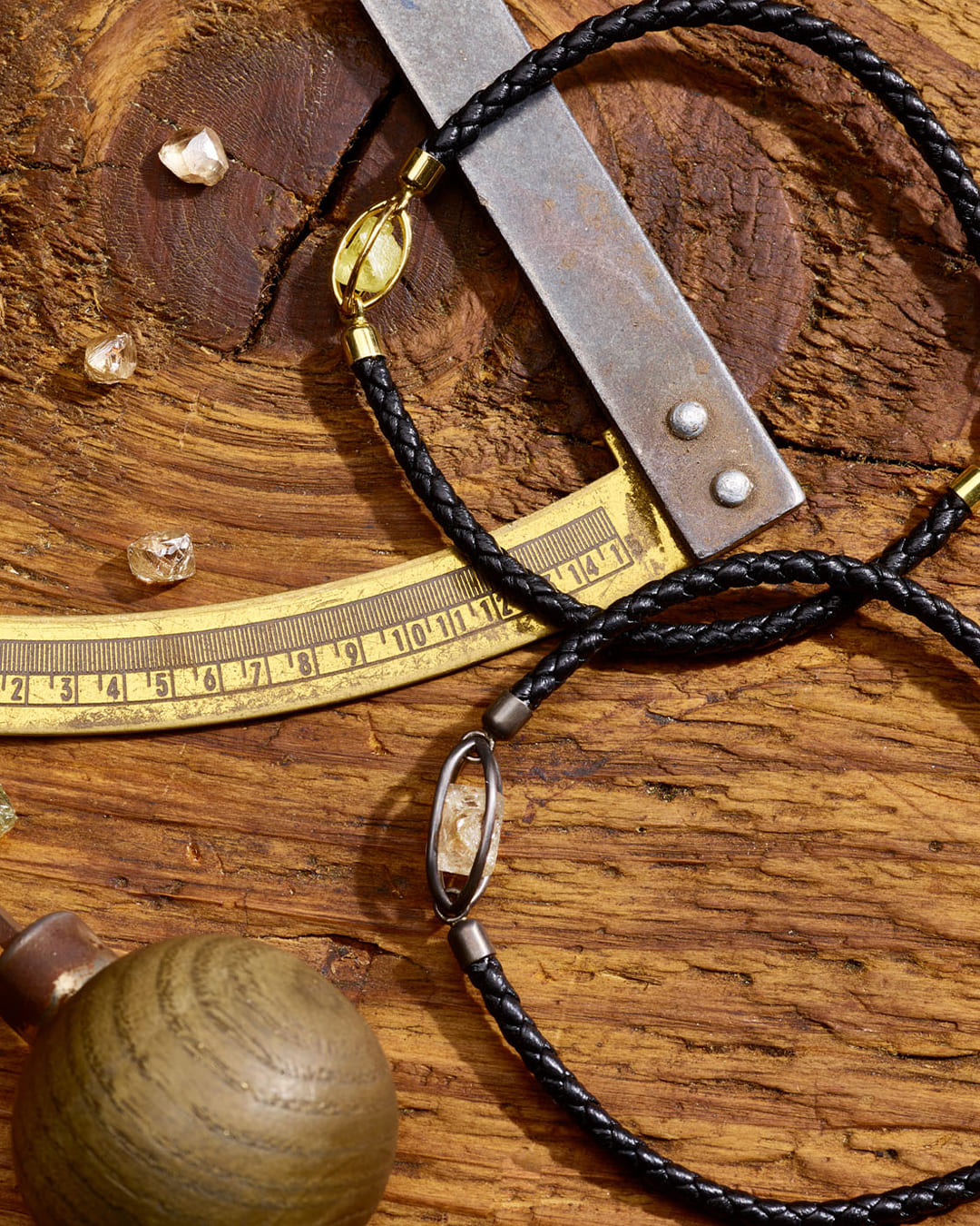 Mundwiler_6_Leo_Wittwer_Herrenarmband_RoughCut_INstagram_2