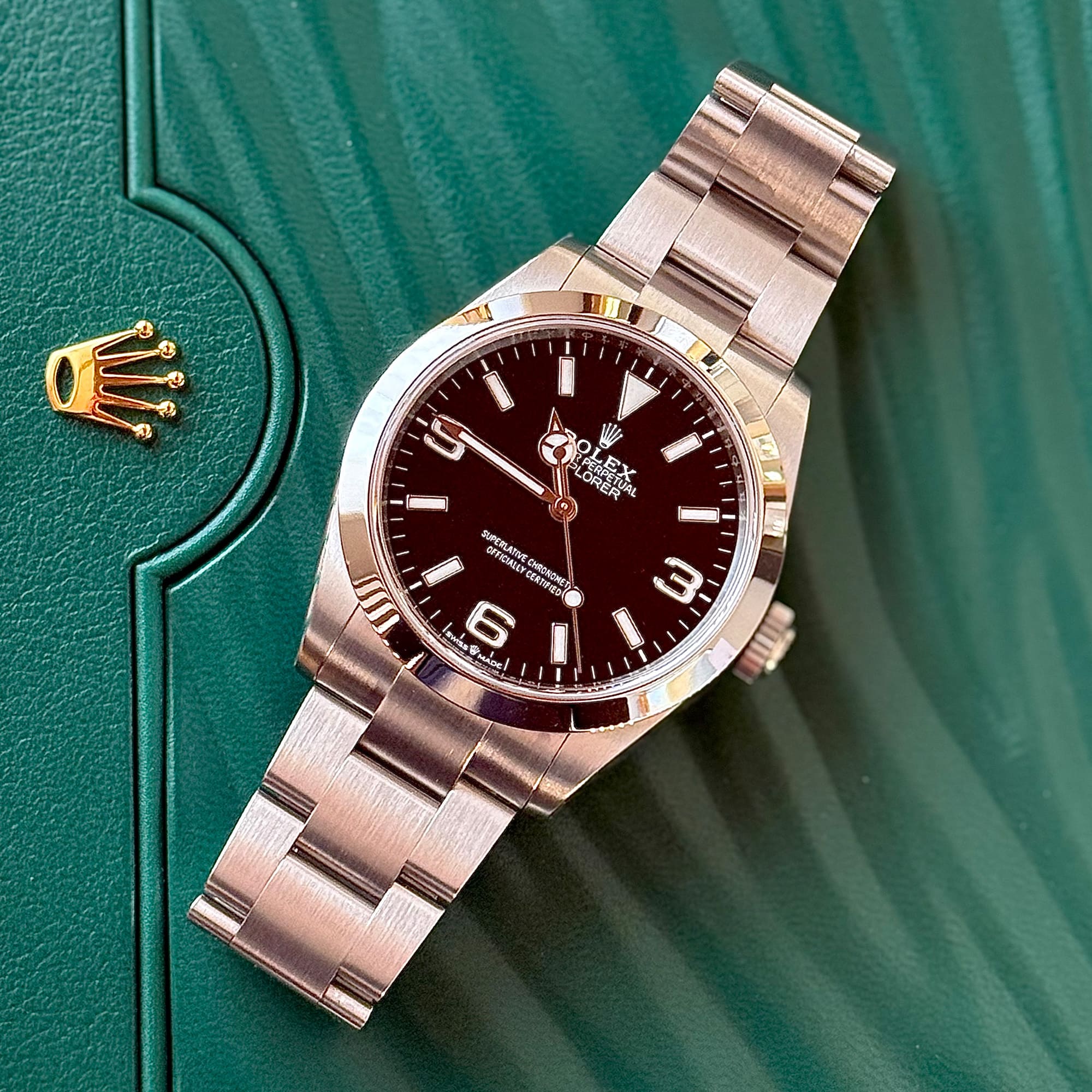 Explorer 40 von Rolex bei Mundwiler Juwelen in Winterthur