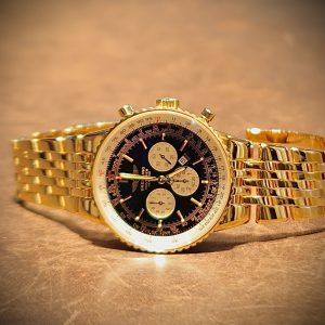 Navitimer von Breitling bei Mundwiler Juwelen in Winterthur